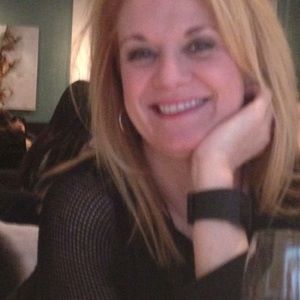 Meet your Posher, Laurie